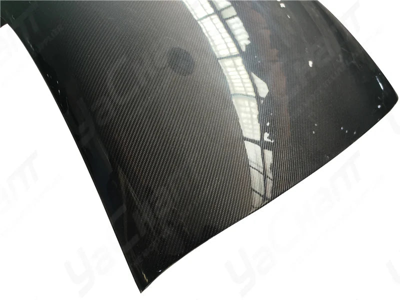 Hardtop estilo OEM en fibra de carbono con luna trasera para Mazda MX-5 NC (2006-2014)